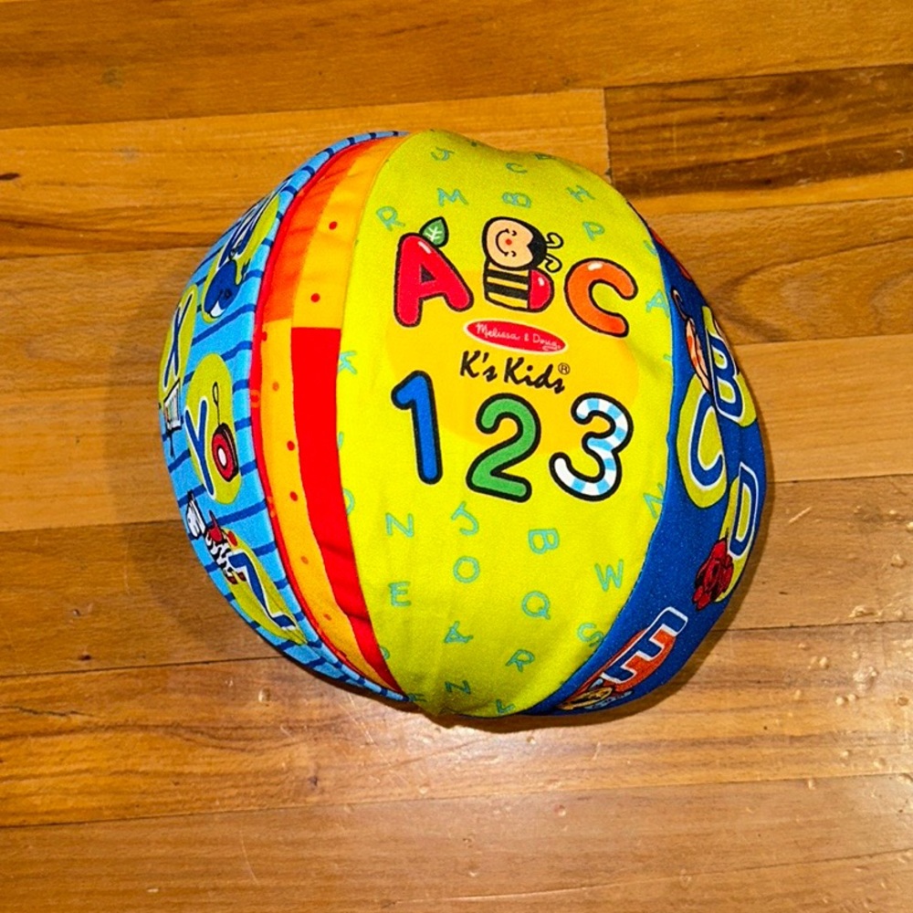 Melissa & Doug Kids 2-in-1 Talking Ball Educational Toy